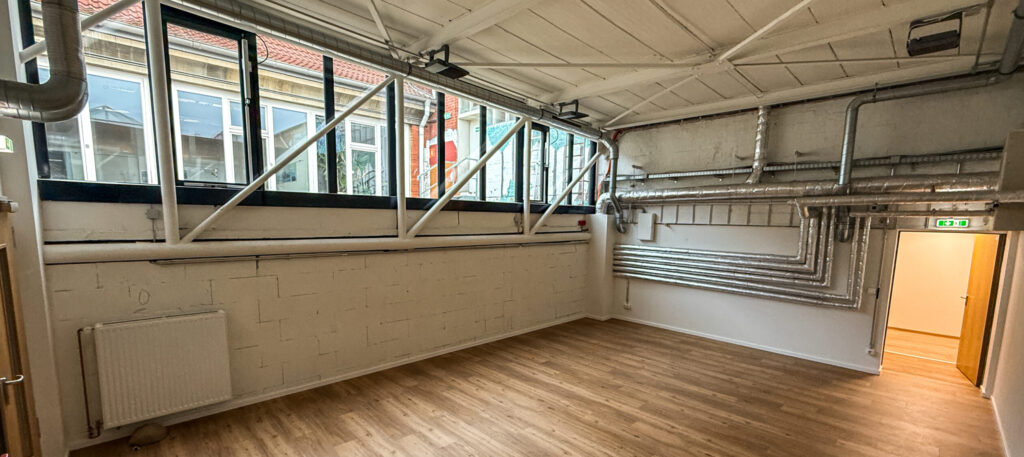 TGL_251010_WIESE_Raumfoto_03